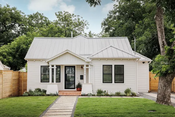 $1,799,000 | 904 West Monroe Street, Austin, TX 78704