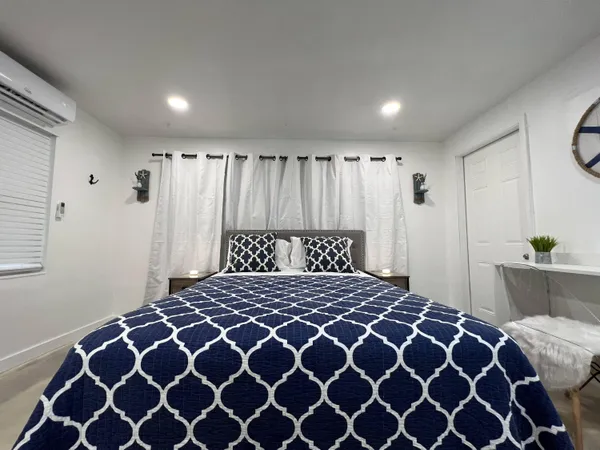 $3,250 | 2648 Northeast 15th Terrace, Pompano Beach, FL 33064