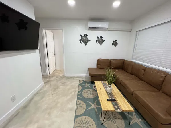 $3,250 | 2648 Northeast 15th Terrace, Pompano Beach, FL 33064