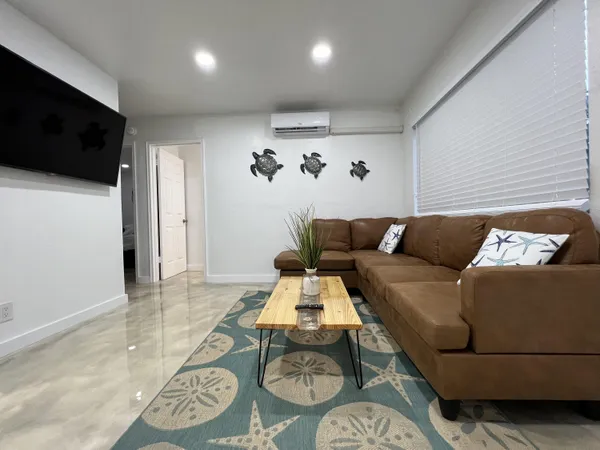 $3,250 | 2648 Northeast 15th Terrace, Pompano Beach, FL 33064