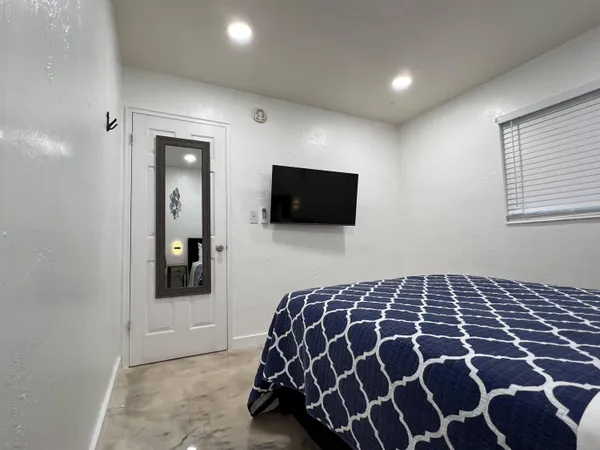 $3,250 | 2648 Northeast 15th Terrace, Pompano Beach, FL 33064