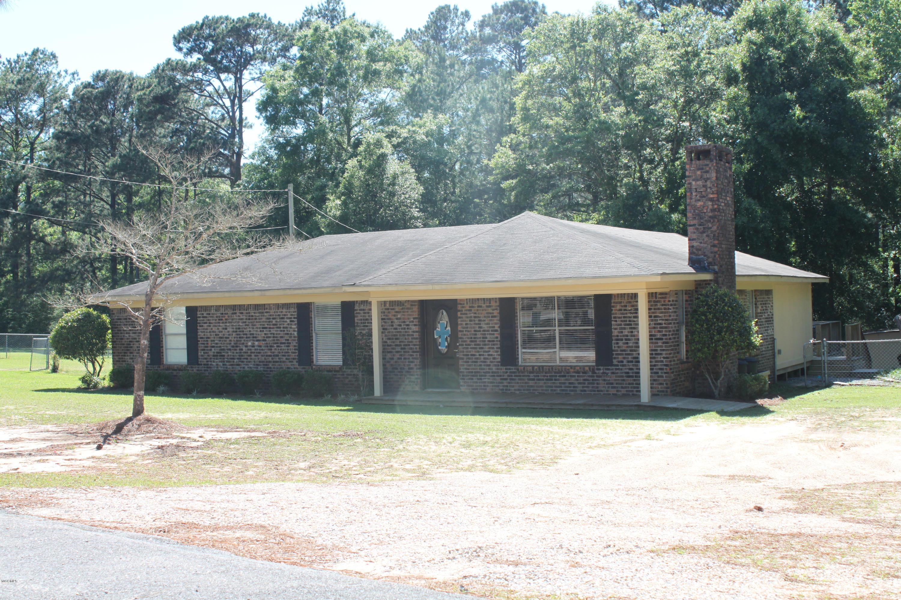 137 Inland Beach Road Lucedale, MS 39452 - Photo 21 of 21 IMG_4124