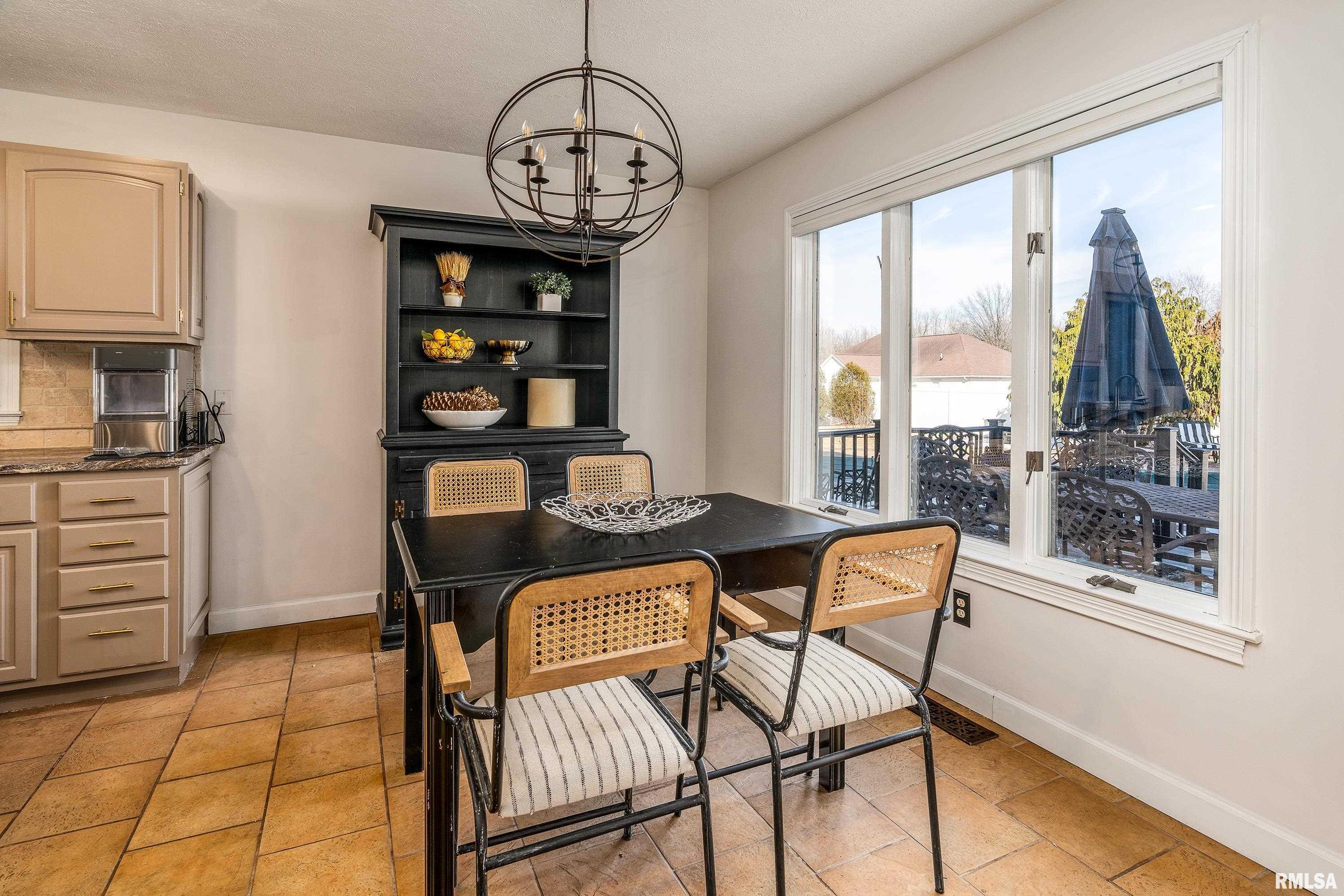 205 Dinah Lane Marion, IL 62959 - Photo 27 of 56