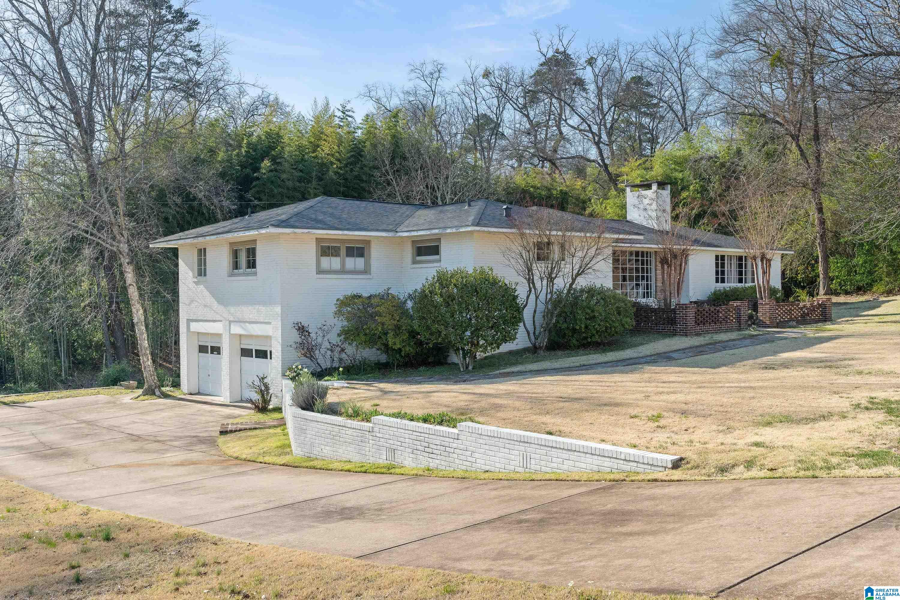 1820 Southwood Road Birmingham, AL 35216 - Photo 3 of 34
