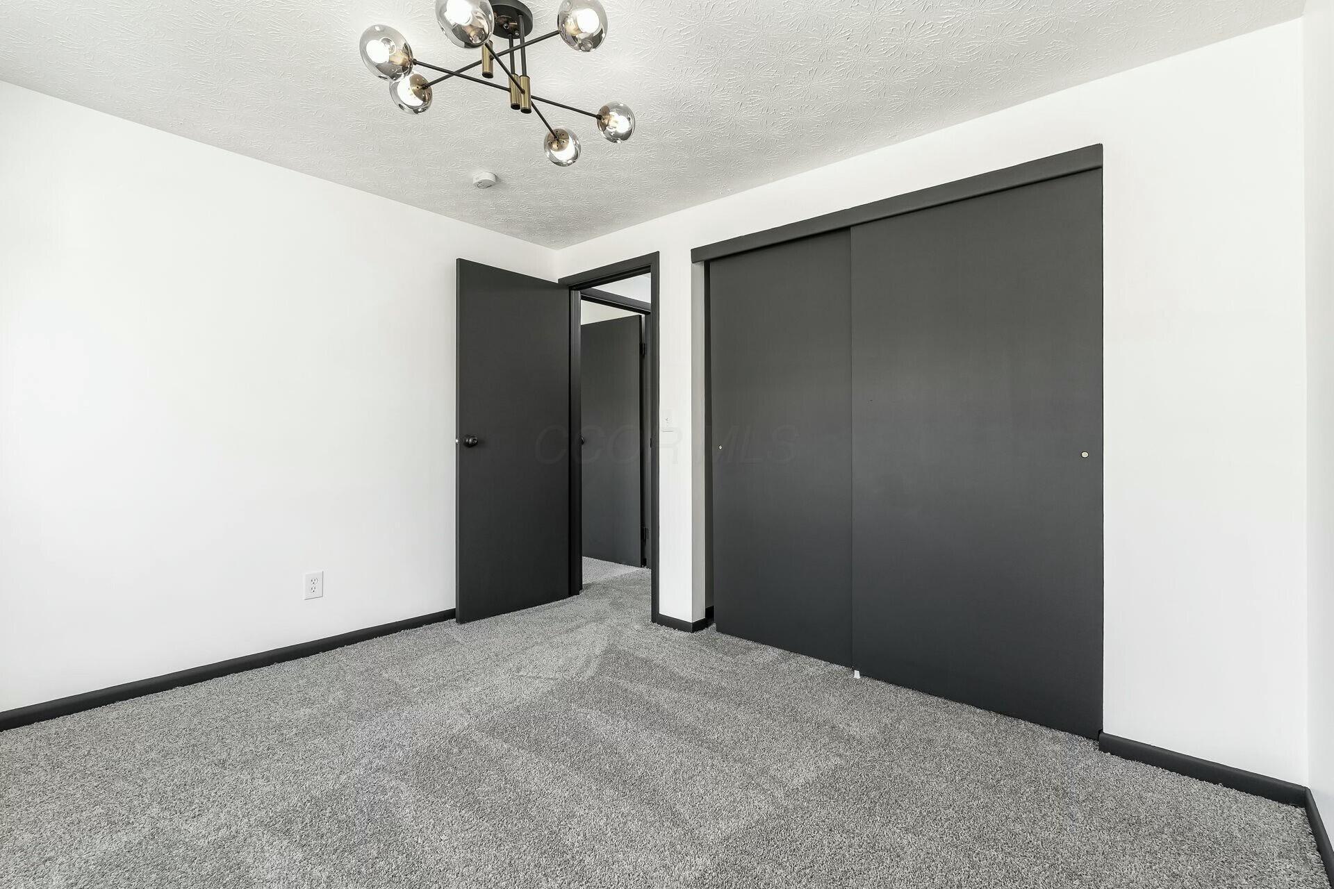 239 Chapelfield Road Columbus, OH 43230 - Photo 35 of 44 tempImageya2qaH