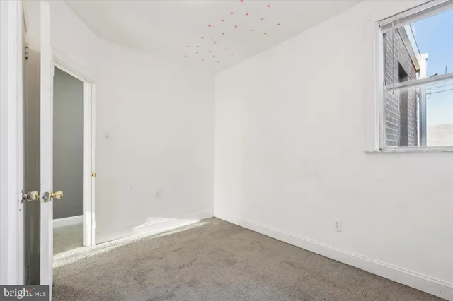 $200,000 | 2539 Ann Street, Philadelphia, PA 19134