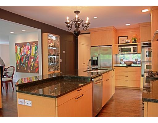 34 Old Tannery Road Providence, RI 02906 - Photo 8 of 20 Kitchen.