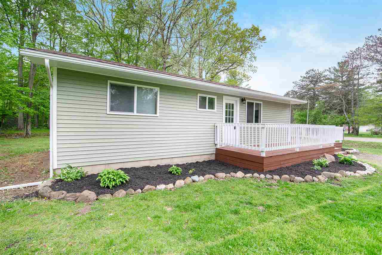 11507 Willard Road Montrose, MI 48457 - Photo 3 of 21 31381294-2.JPG
