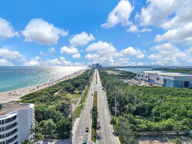 $3,900 | 100 Bayview Drive, Unit 606, Sunny Isles Beach, FL 33160