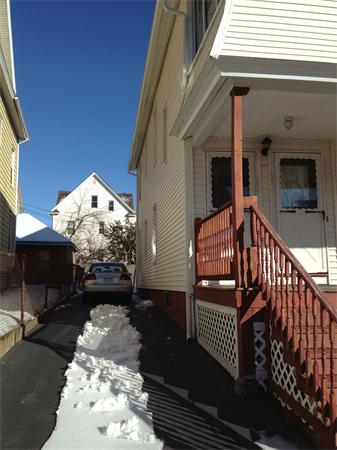 54-56 Webster Street Springfield, MA 01104 - Photo 4 of 15 Gallery Image 4