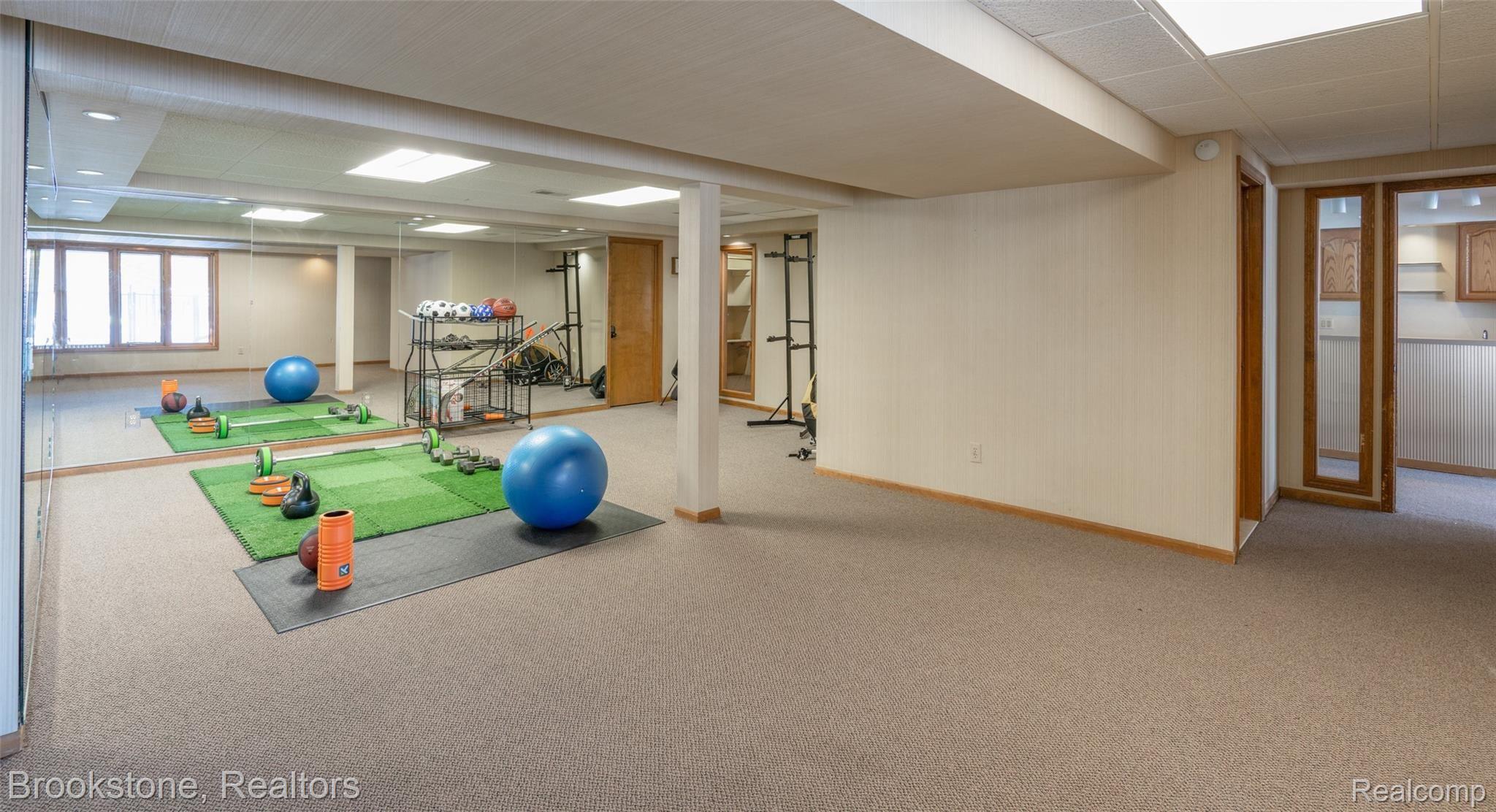 1039 Stony Pointe Boulevard Rochester, MI 48307 - Photo 51 of 61 basement fitness room area