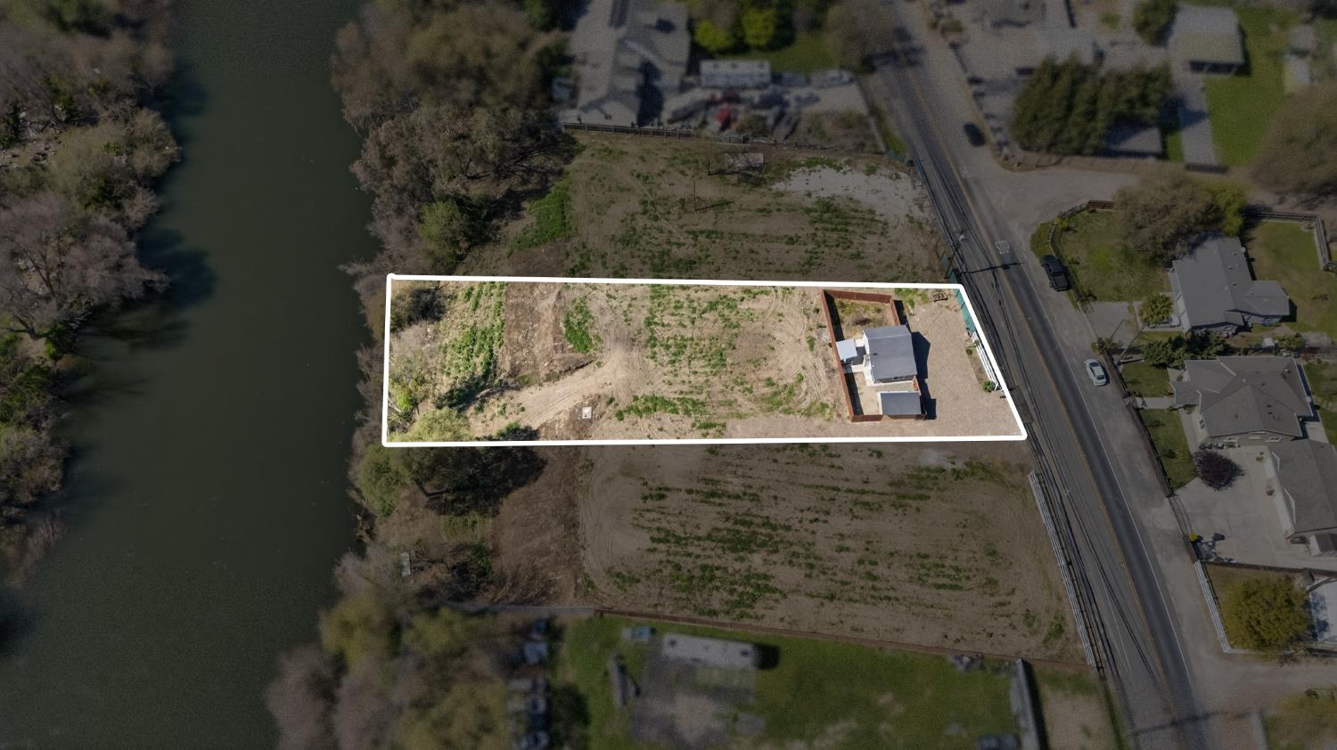 2504 Paradise Road Modesto, CA 95358 - Photo 10 of 14 a view of bird door