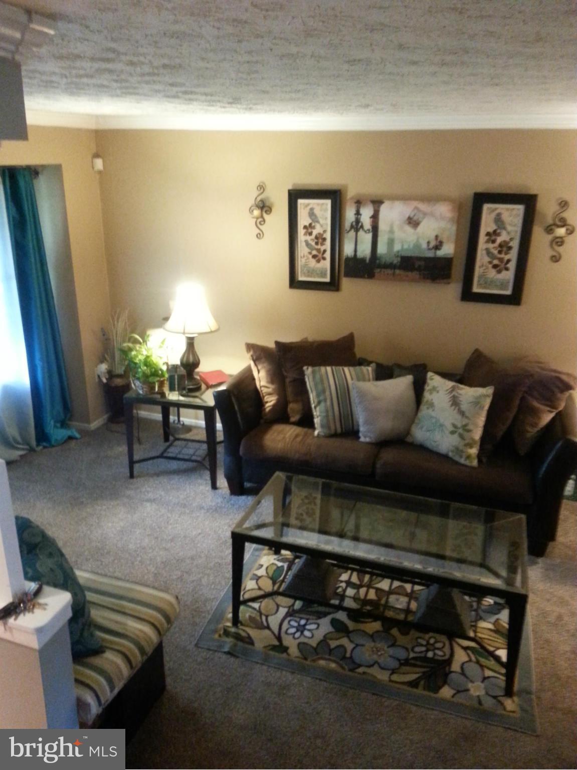 2107 Allendale Road Baltimore, MD 21216 - Photo 22 of 28 Living Room