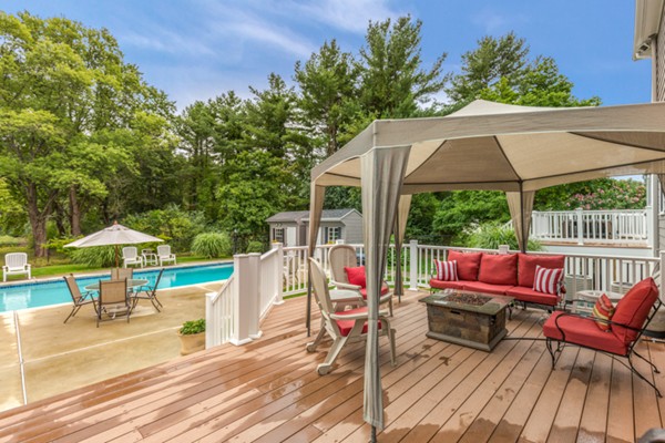 94 Oxbow Road Needham, MA 02492 - Photo 29 of 30 Gallery Image 29