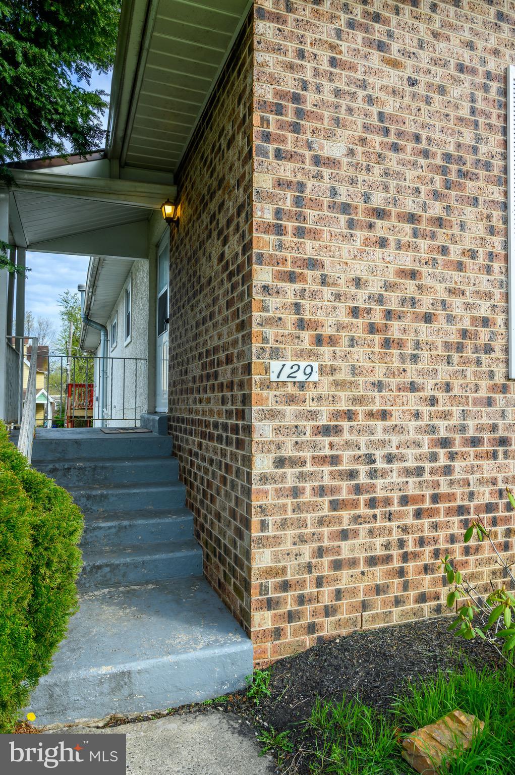 129 Bickley Road Glenside, PA 19038 - Photo 2 of 29 Exterior Front