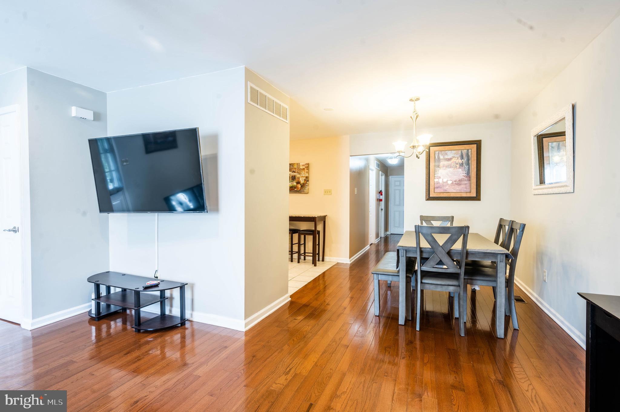 129 Bickley Road Glenside, PA 19038 - Photo 5 of 29 Dining Room