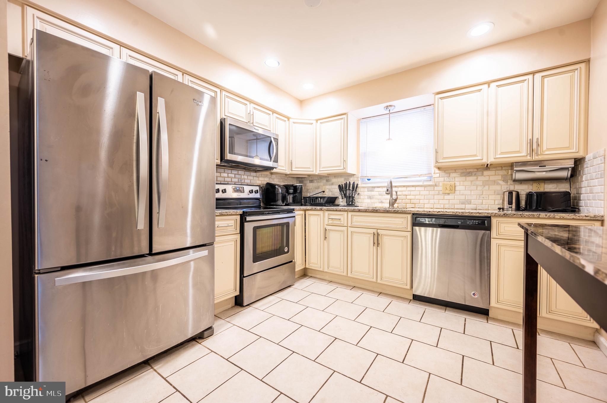 129 Bickley Road Glenside, PA 19038 - Photo 8 of 29 Kitchen