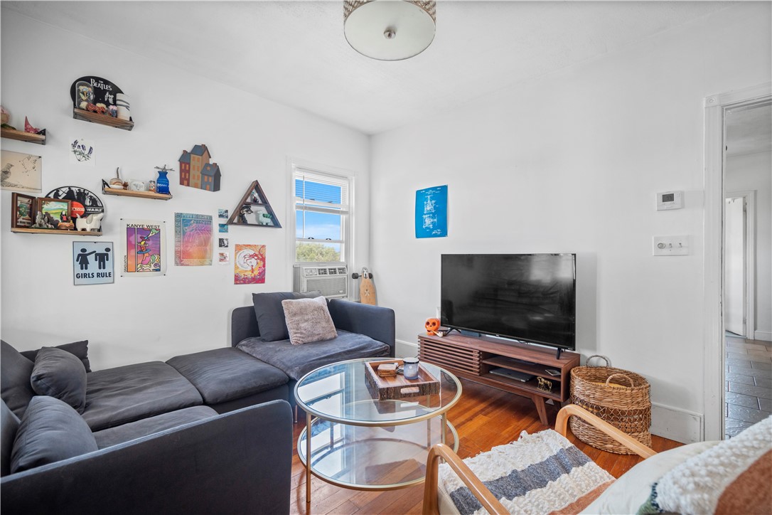 22 Peter Street Providence, RI 02904 - Photo 14 of 17