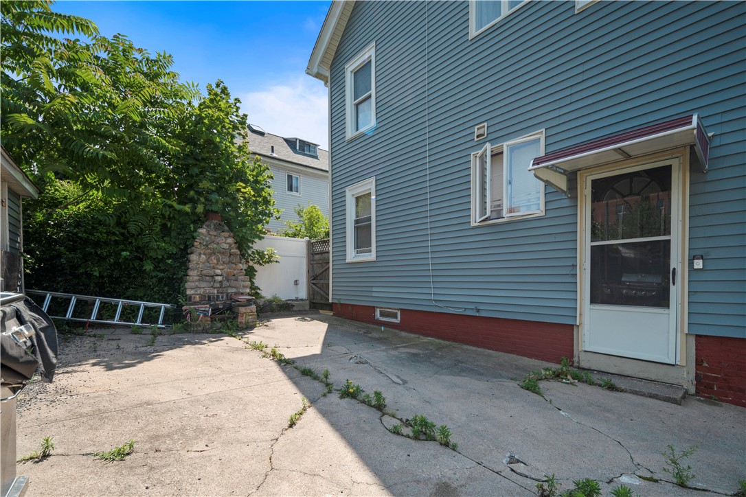 22 Peter Street Providence, RI 02904 - Photo 16 of 17