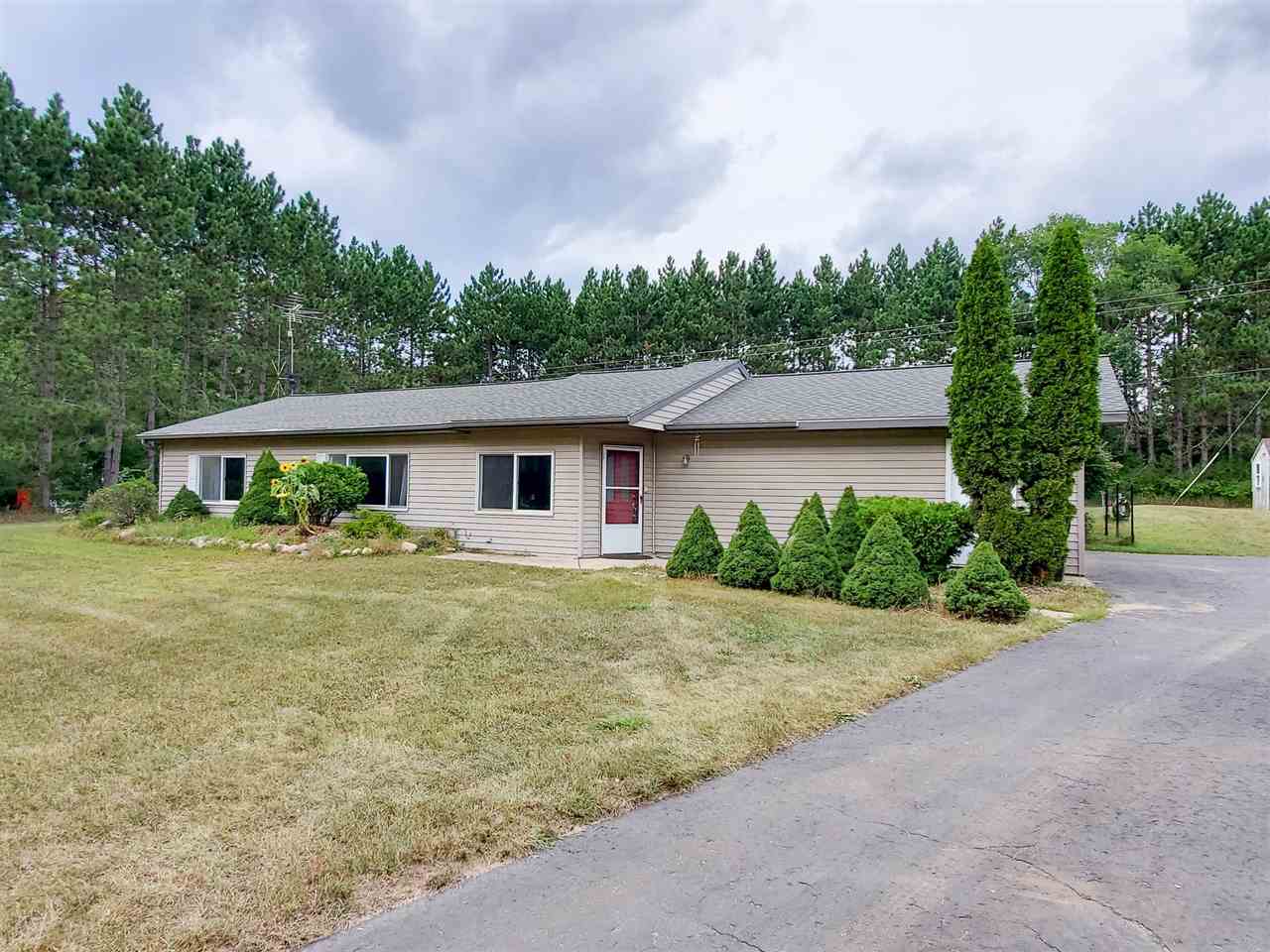 11322 Willow Road Farwell, MI 48622 - Photo 2 of 33