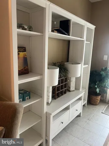 $2,800 | 401 North Seaway Court, Cambridge, MD 21613