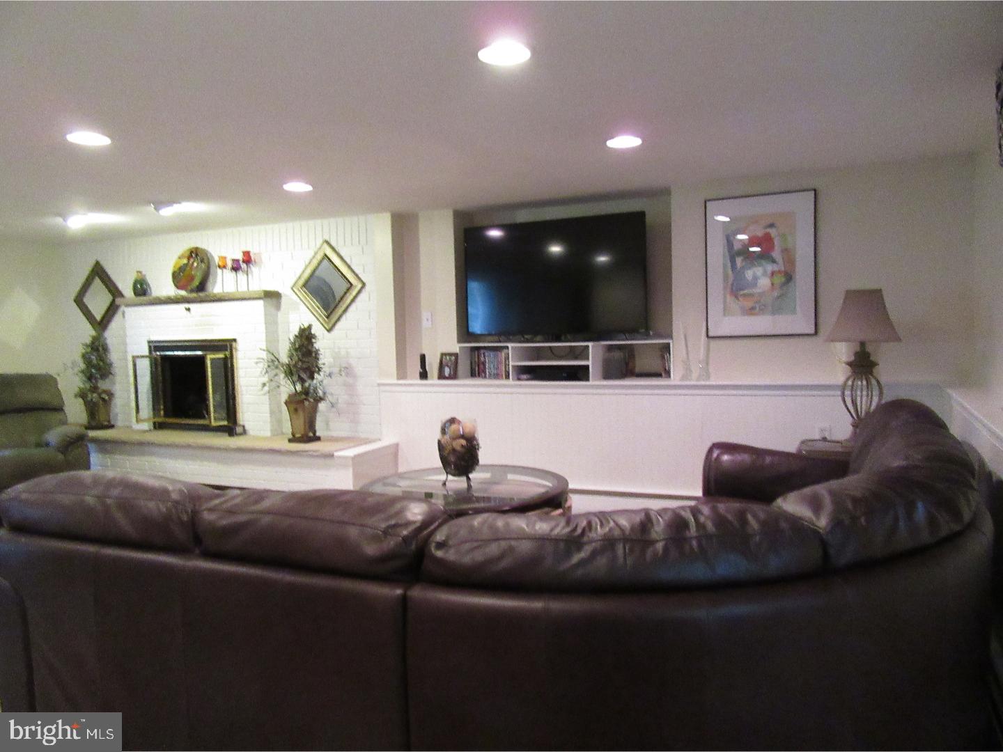1105 Banes Road Southampton, PA 18966 - Photo 14 of 20 Gallery Image 14