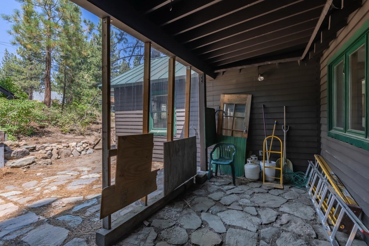2030 Old Mammoth Road Mammoth Lakes, CA 93546 - Photo 45 of 46 a view of a porch with furniture