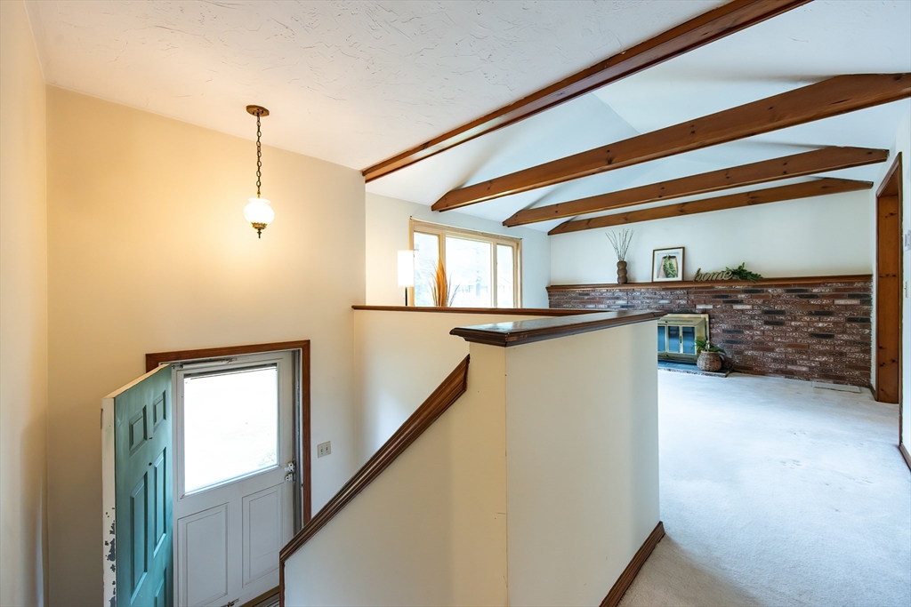 37 Sutton Road Millbury, MA 01527 - Photo 2 of 22