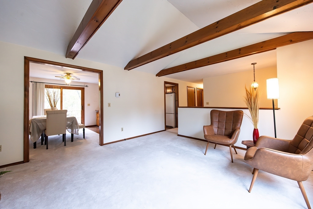 37 Sutton Road Millbury, MA 01527 - Photo 6 of 22