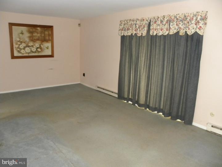 Bedroom - Main
