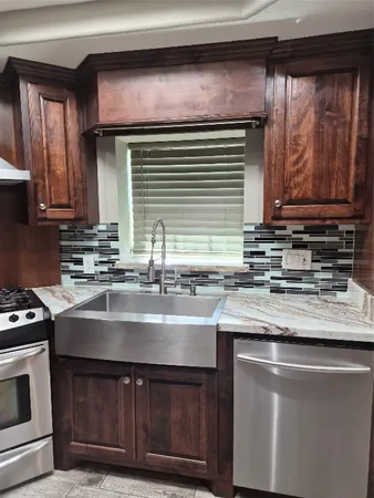 $1,500 | 209 Florence Street, Orange, TX 77630