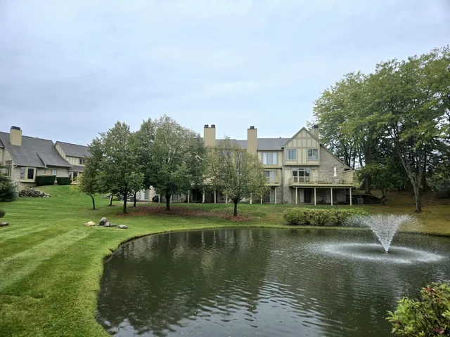 $455,000 | 2782 Maitland Drive, Ann Arbor, MI 48105