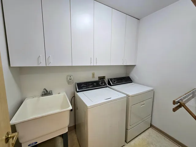 $455,000 | 2782 Maitland Drive, Ann Arbor, MI 48105