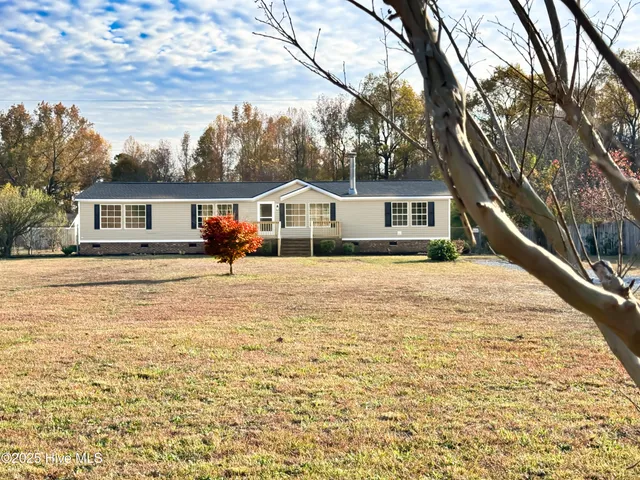 $289,900 | 1330 Campground Road, Selma, NC 27576