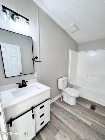 $289,900 | 1330 Campground Road, Selma, NC 27576