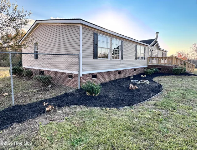 $289,900 | 1330 Campground Road, Selma, NC 27576