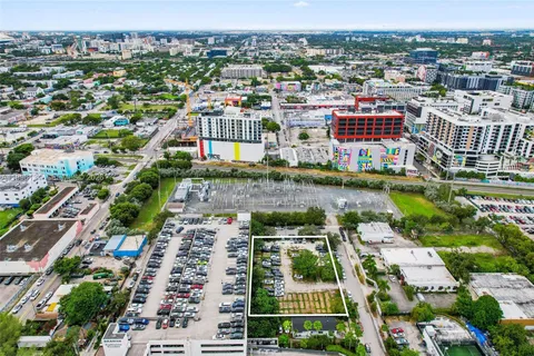 $7,495,000 | 100 Northeast 21st Street, Miami, FL 33137