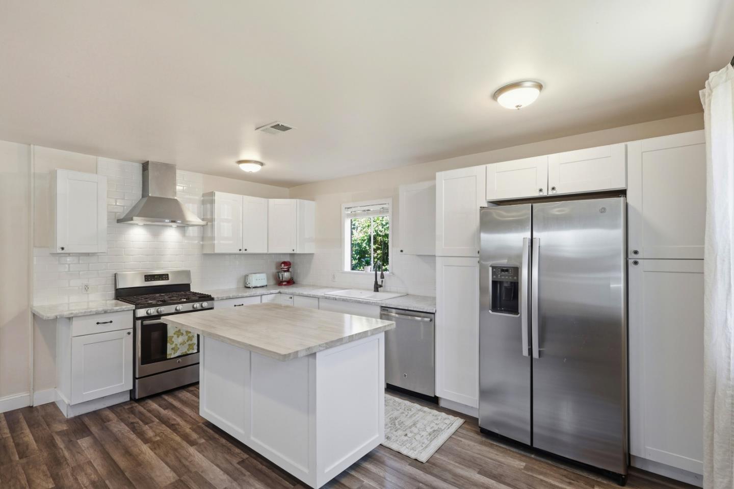 501 Brighton Road Pacifica, CA 94044 - Photo 10 of 21