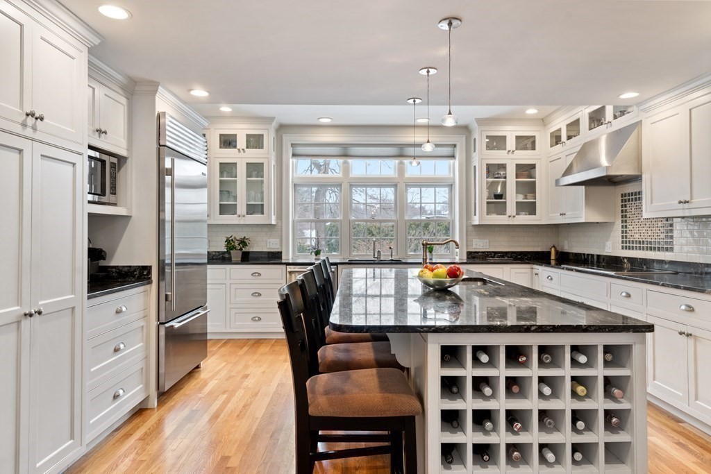 88 Annawan Road Newton, MA 02468 - Photo 8 of 27