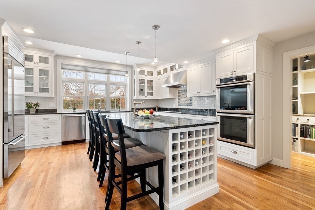 88 Annawan Road Newton, MA 02468 - Photo 10 of 27