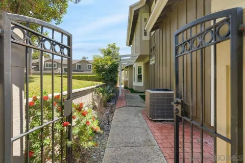 $1,349,000 | 598 Rockport Court, Encinitas, CA 92024