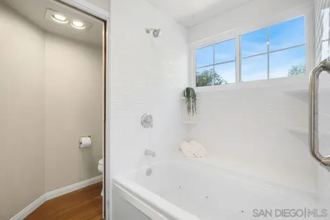 $1,349,000 | 598 Rockport Court, Encinitas, CA 92024