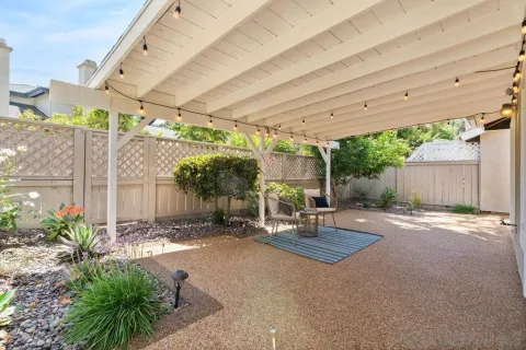 $1,349,000 | 598 Rockport Court, Encinitas, CA 92024