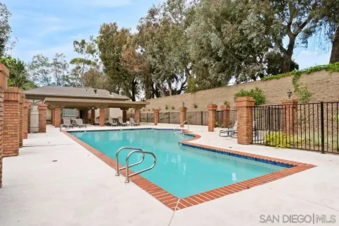 $1,349,000 | 598 Rockport Court, Encinitas, CA 92024