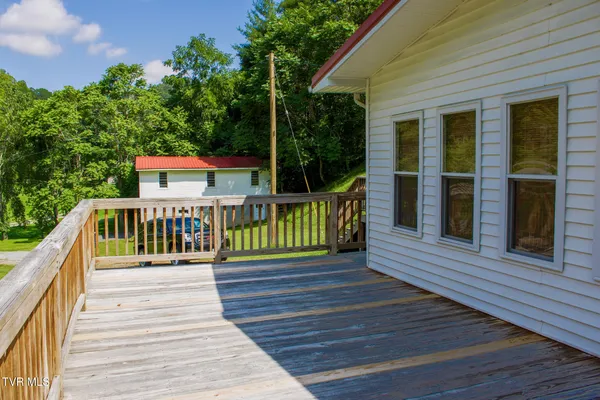 $175,000 | 14439 Holbrook Chapel Road, Coeburn, VA 24230