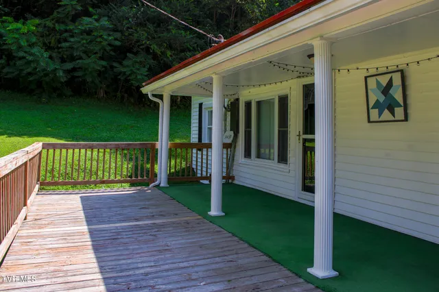 $184,000 | 14439 Holbrook Chapel Road, Coeburn, VA 24230