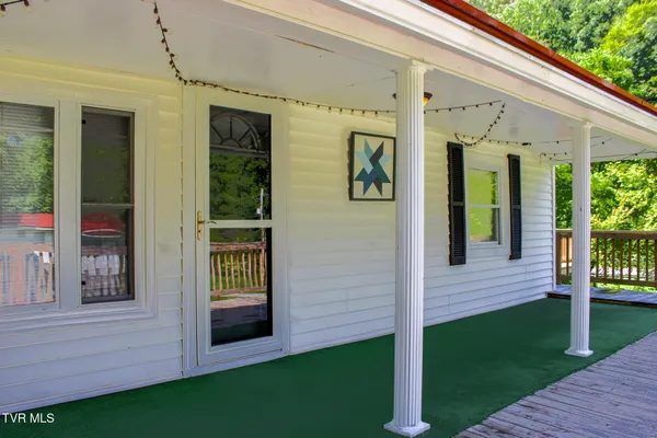 $175,000 | 14439 Holbrook Chapel Road, Coeburn, VA 24230