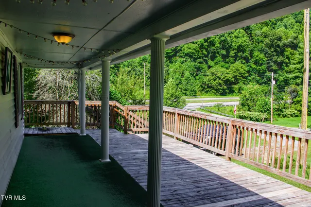 $184,000 | 14439 Holbrook Chapel Road, Coeburn, VA 24230