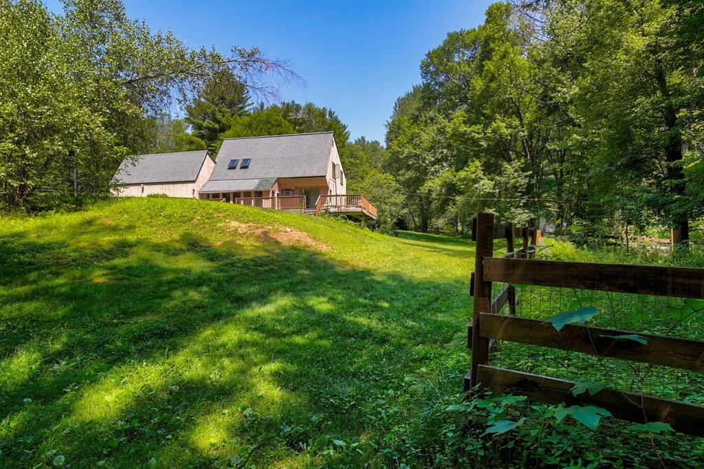 22 Bullard Road North Brookfield, MA 01535 - Photo 13 of 15 Gallery Image 13