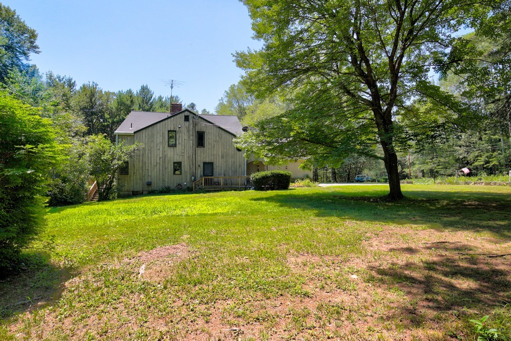 22 Bullard Road North Brookfield, MA 01535 - Photo 14 of 15 Gallery Image 14